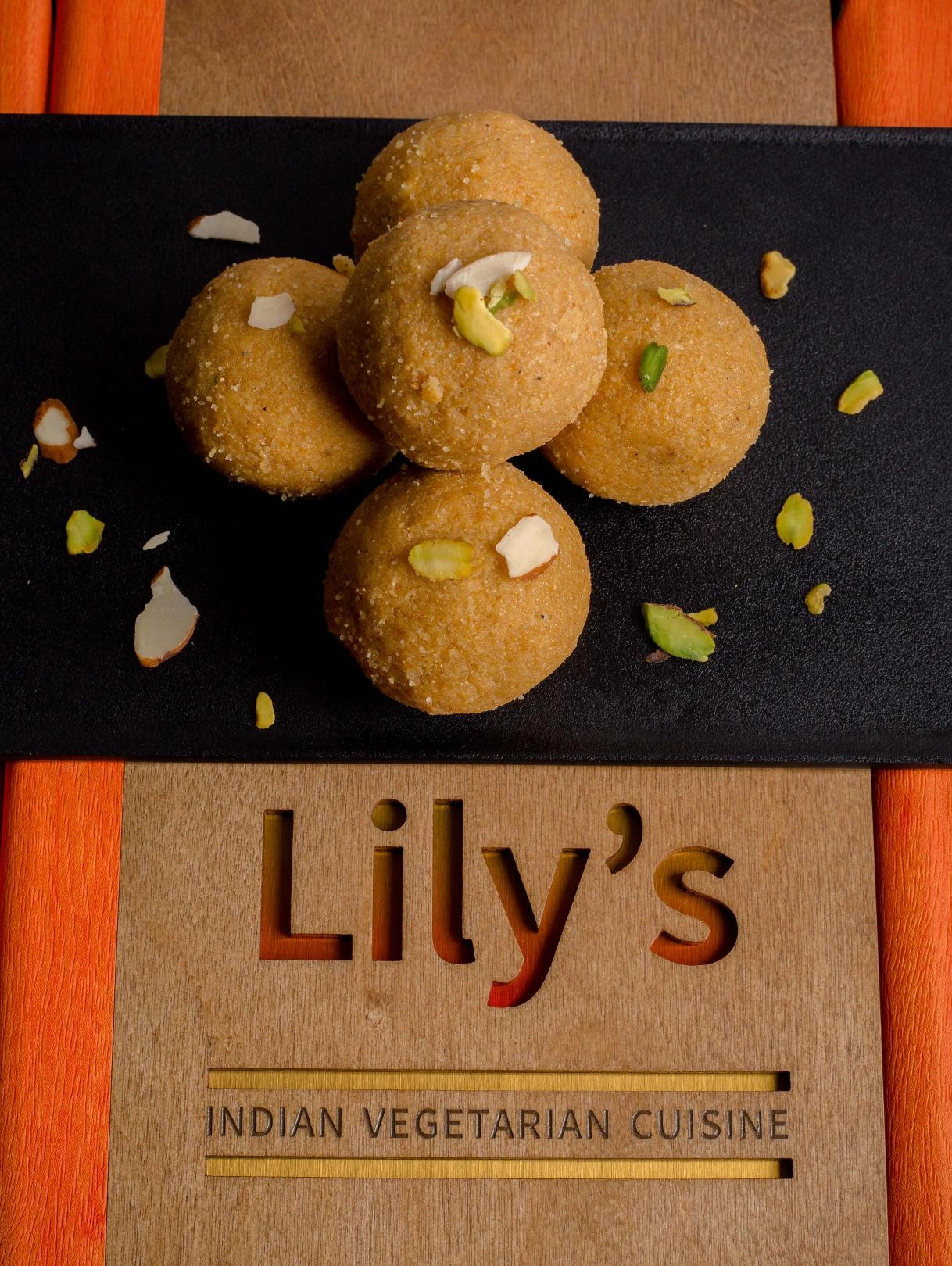 Besan Ladoo